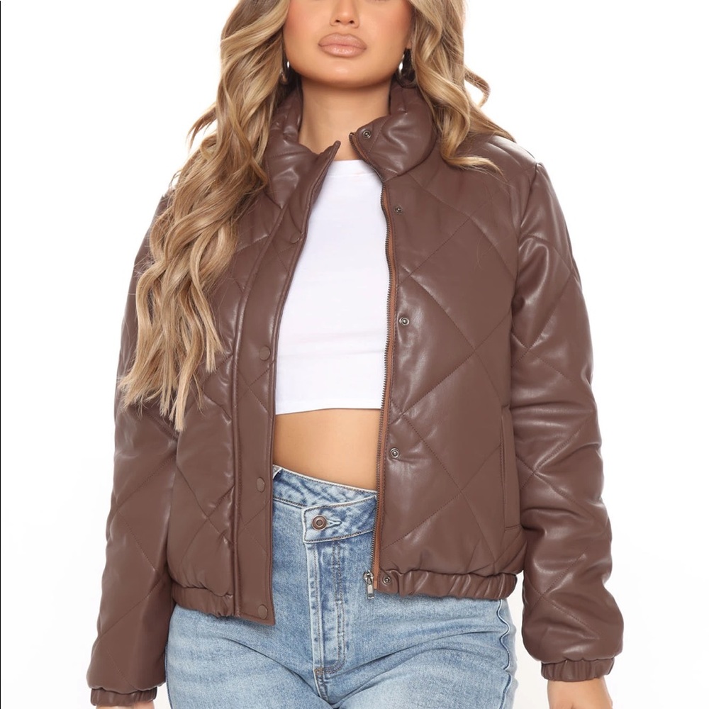 Can’t blame you faux leather puffer jacket